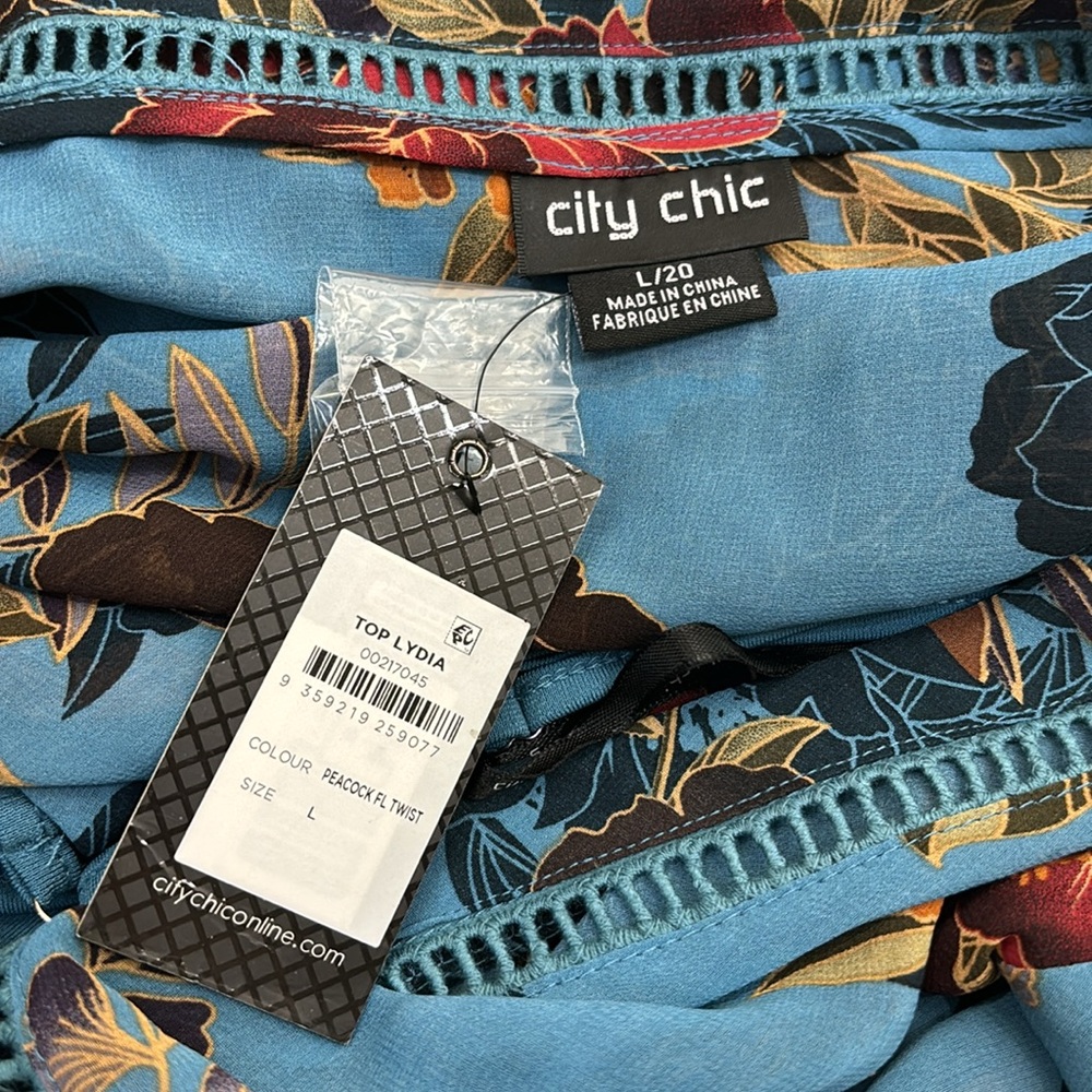 NWT City Chic Lydia Top Peacock Floral Blouse Size 20 - Picture 12 of 13